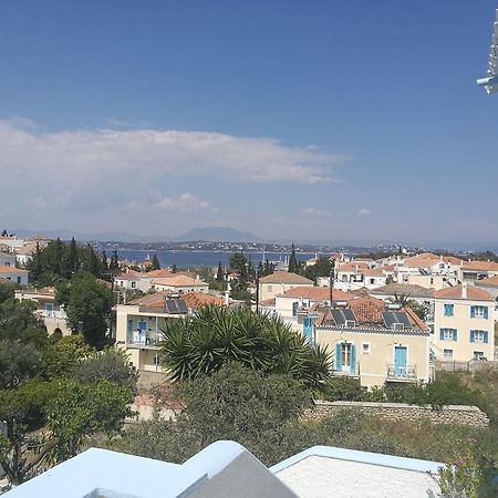 Villa Metaxa Spetses Town ภายนอก รูปภาพ