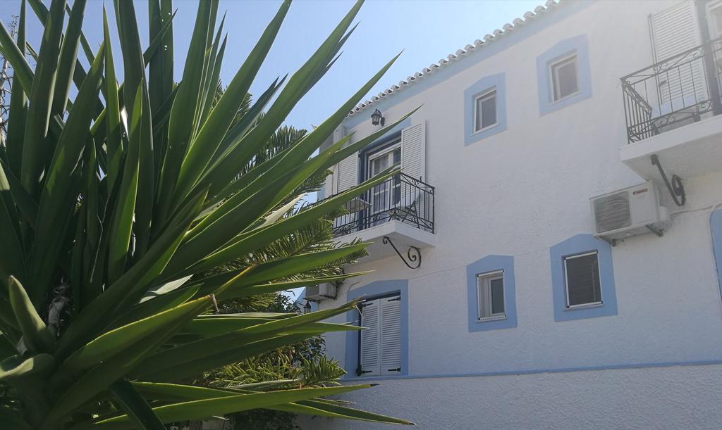 Villa Metaxa Spetses Town ภายนอก รูปภาพ