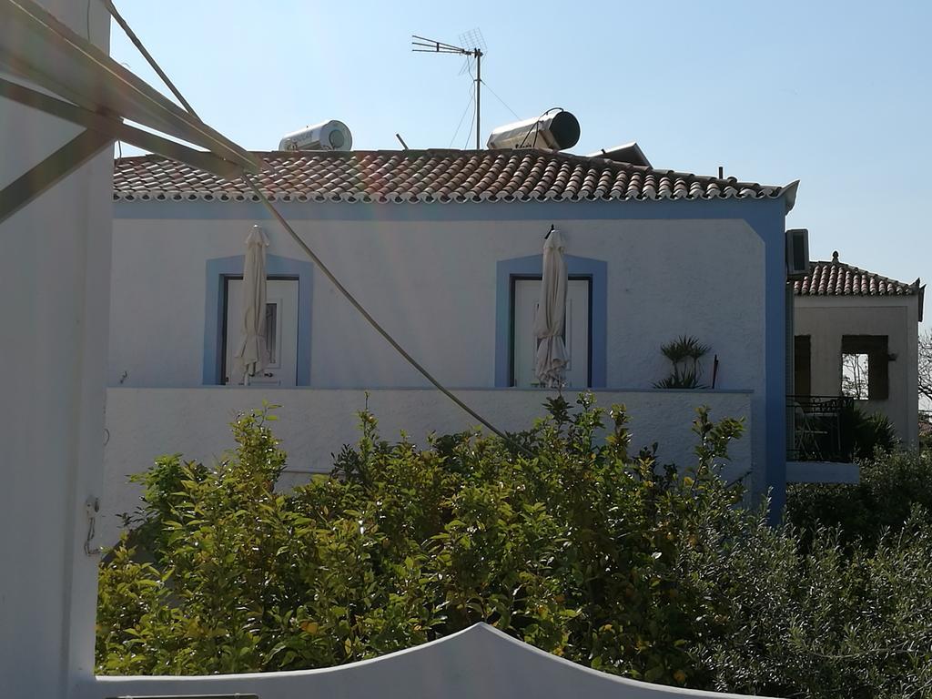 Villa Metaxa Spetses Town ภายนอก รูปภาพ