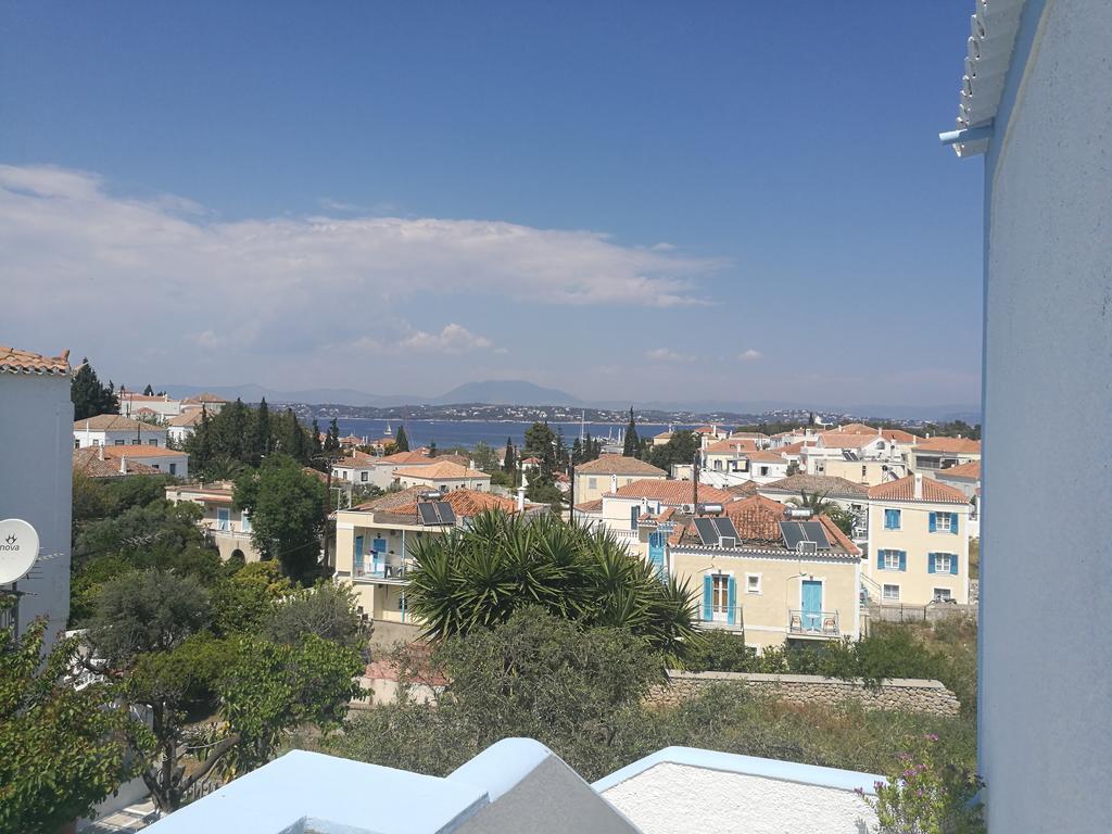 Villa Metaxa Spetses Town ภายนอก รูปภาพ