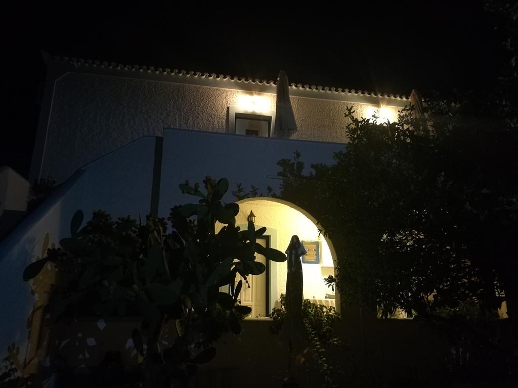 Villa Metaxa Spetses Town ภายนอก รูปภาพ